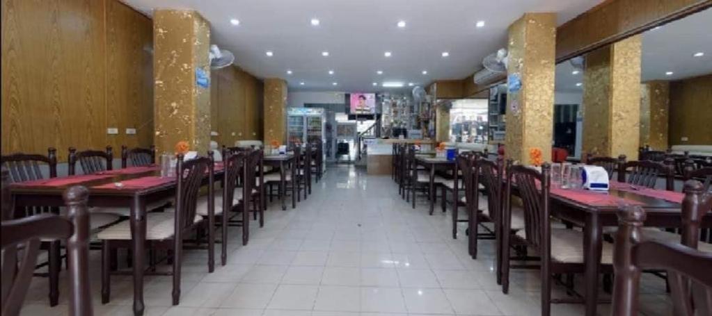 New Pind Balluchi Inn Pattaya Ngoại thất bức ảnh