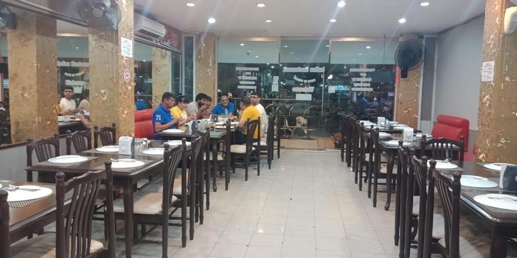 New Pind Balluchi Inn Pattaya Ngoại thất bức ảnh