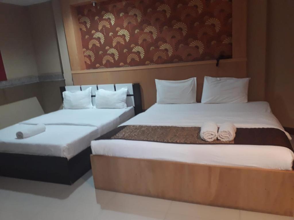 New Pind Balluchi Inn Pattaya Ngoại thất bức ảnh