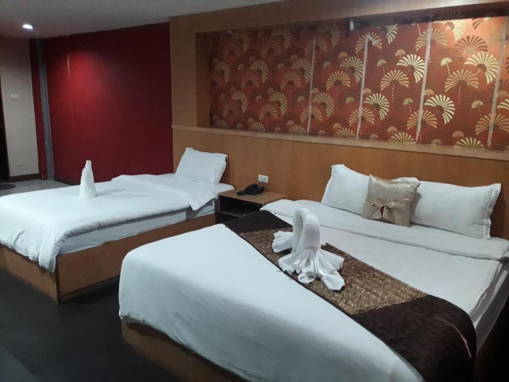 New Pind Balluchi Inn Pattaya Ngoại thất bức ảnh